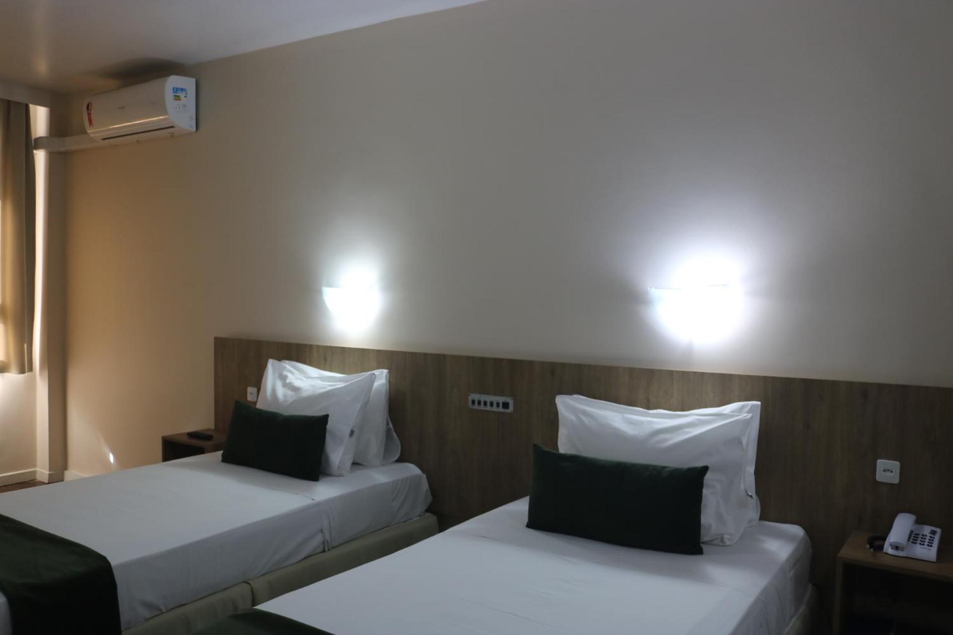 Hotel Nacional Torres 3*